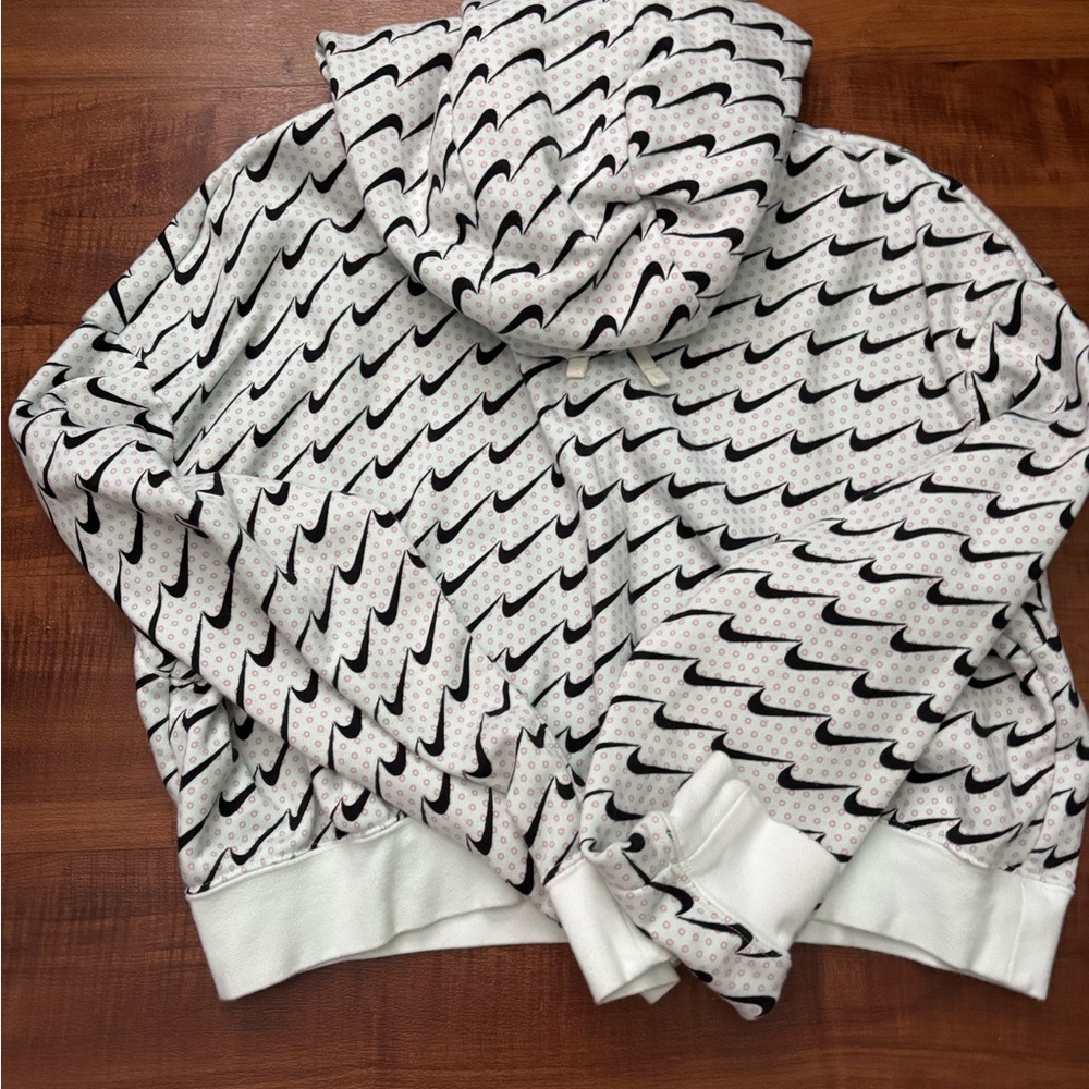 Nike Black and White Wave Hoodie